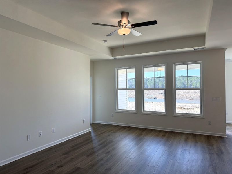 Spacious, unfurnished interior of a new home in King Farm Estates, Aynor (Image 9).