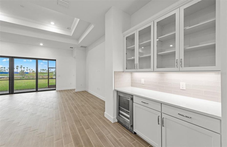 Furnished interior view inside a new home in Del Webb Catalina, Lakewood Ranch (Image 11).