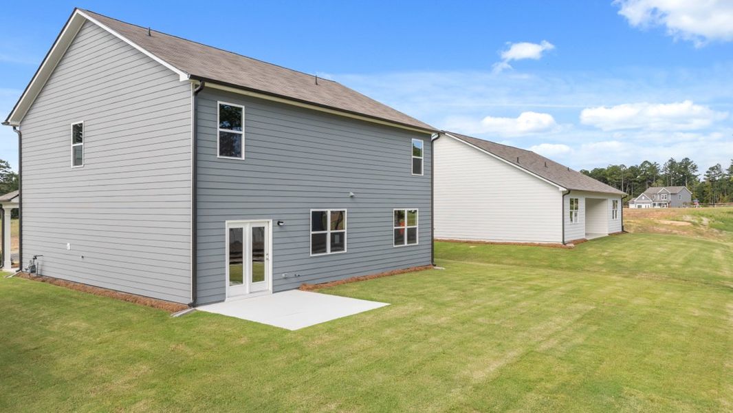 Representative exterior details of a home built from the Elle by D.R. Horton in Fairway 17 at Mirror Lake, Villa Rica (Image 29). Representative exterior details of a home built from the Elle by D.R. Horton in Fairway 17 at Mirror Lake, Villa Rica (Image 29).