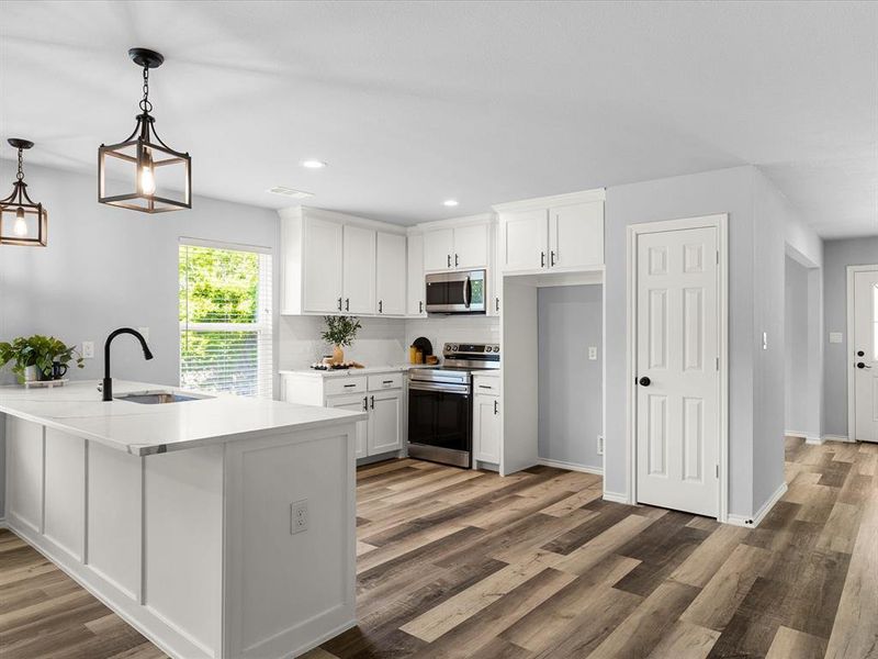 Furnished interior view inside a new home in , Fort Worth (Image 16). Furnished interior view inside a new home in , Fort Worth (Image 16).