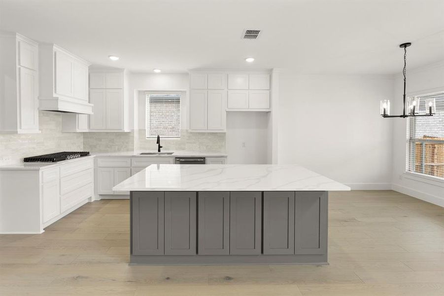 425 Curtiss - Kitchen