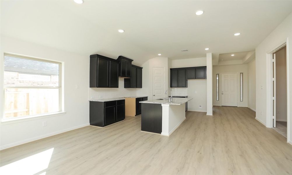 Image 12 of a home in River Ranch. Image 12 of a home in River Ranch.