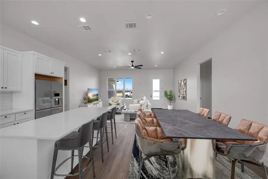 Furnished interior view inside a new home in , Rio Vista (Image 11).