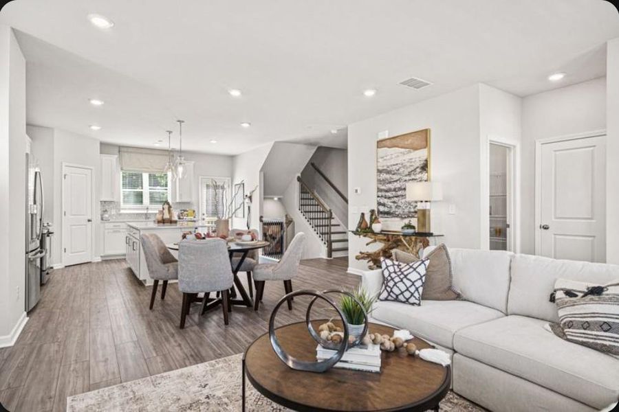 Furnished interior view inside a new home in Rosewood Farm, Lawrenceville (Image 25).