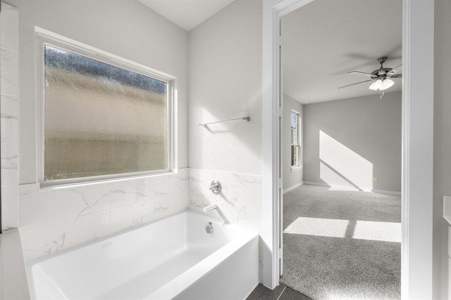 18_8921 Acorn- Primary Suite-5