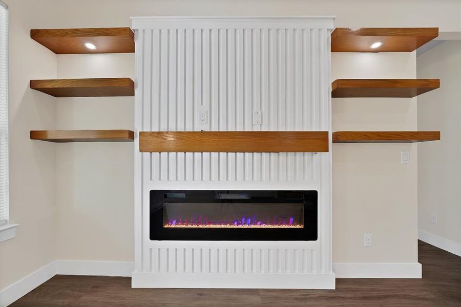 Close-up of interior finishes inside a home in , Dallas (Image 14).