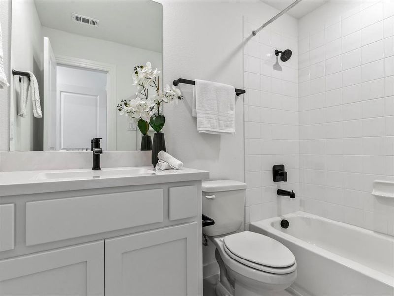 Furnished interior view inside a new home in , Northlake (Image 12).