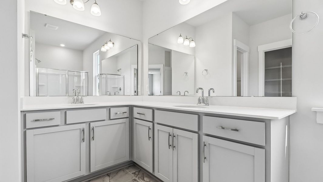 Furnished interior view inside a new home in Shell Pointe, Gilbert (Image 12).