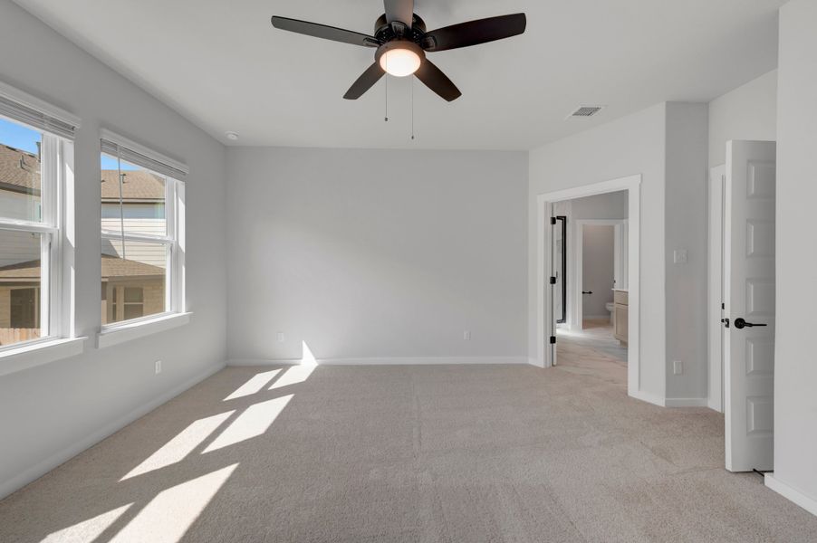 Spacious, unfurnished interior of a new home in Park Central, Georgetown (Image 32).