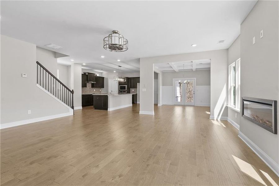 Spacious, unfurnished interior of a new home in Edenglen, Buford (Image 22).