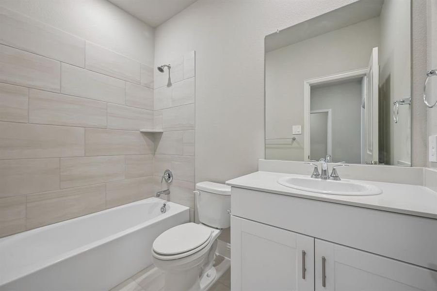 Furnished interior view inside a new home in Lakehaven - Premier Series, Farmersville (Image 12).