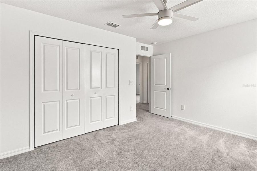 Spacious, unfurnished interior of a new home in The Isle of Avalon, Spring Hill (Image 16).