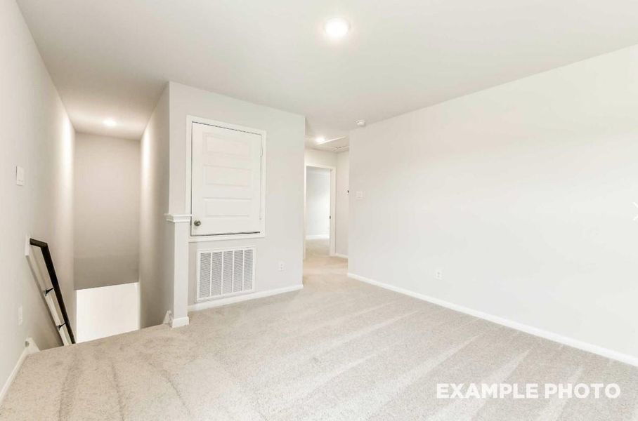 Spacious, unfurnished interior of a new home in The Villages at WestPointe, Dayton (Image 24).