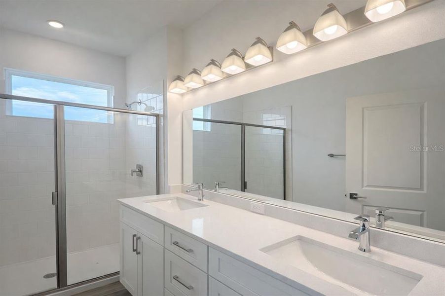 Furnished interior view inside a new home in Yucatan Gardens, Orlando (Image 4).