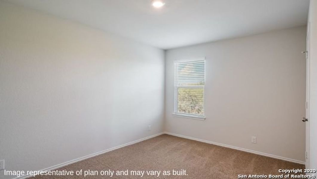 Spacious, unfurnished interior of a new home in Valley Ranch, San Antonio (Image 14).