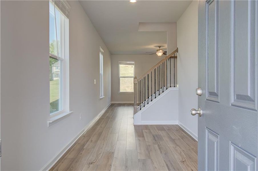 Spacious, unfurnished interior of a new home in Chapel Hill, Newnan (Image 11).