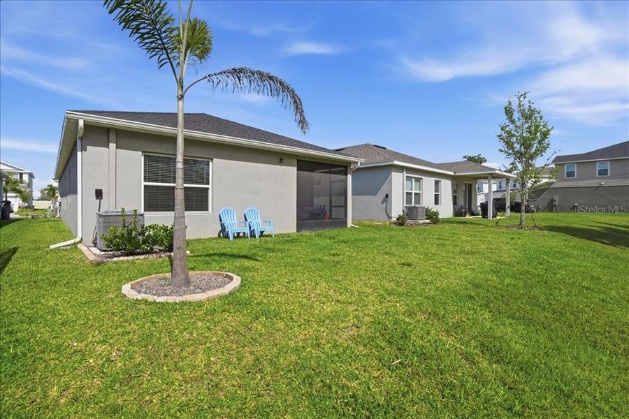 Exterior details and patio area of a home in , Parrish (Image 26).