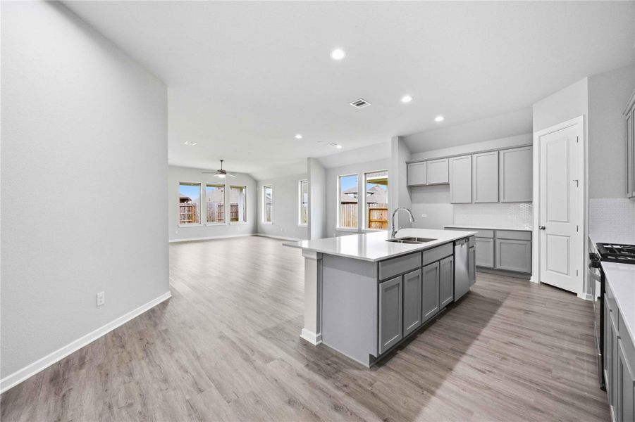 Furnished interior view inside a new home in Lago Mar  50'  &  55', Texas City (Image 5).