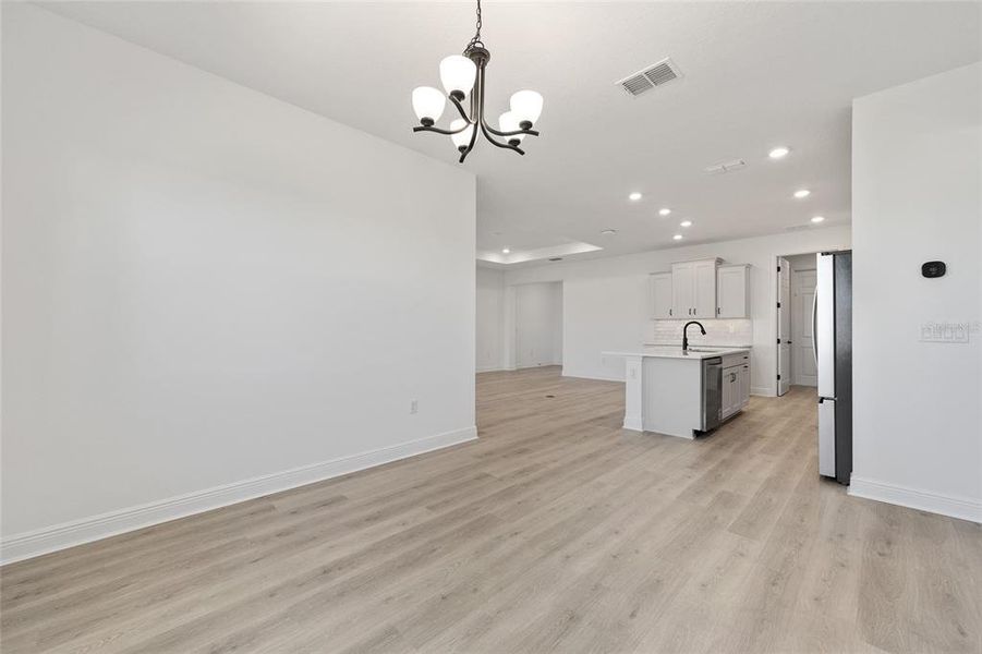 Spacious, unfurnished interior of a new home in , Ocala (Image 29).