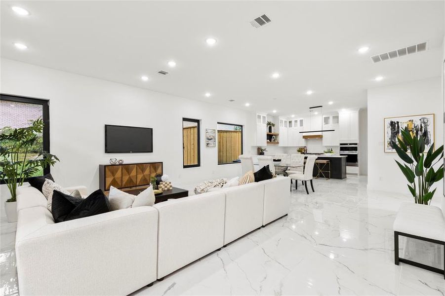 Furnished interior view inside a new home in , Dallas (Image 12). Furnished interior view inside a new home in , Dallas (Image 12).