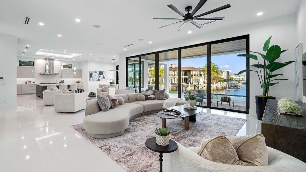 721 NE Marine Dr (9) 721 NE Marine Dr (9)