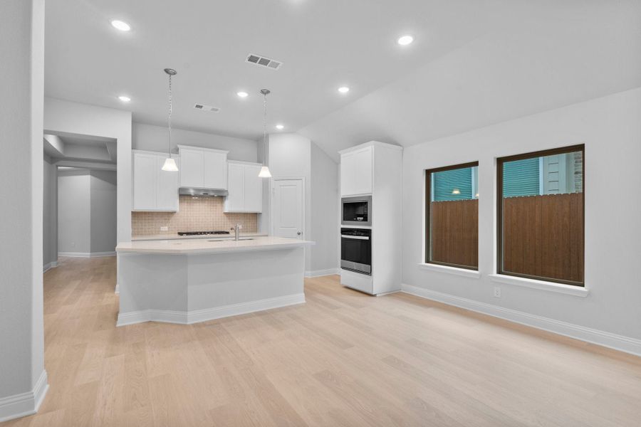 3br New Home in Heartland, TX.  - Slide 17