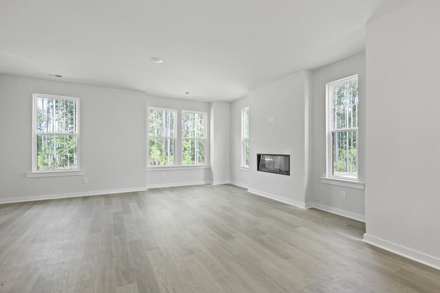 Spacious, unfurnished interior of a new home in Nexton, Summerville (Image 45).