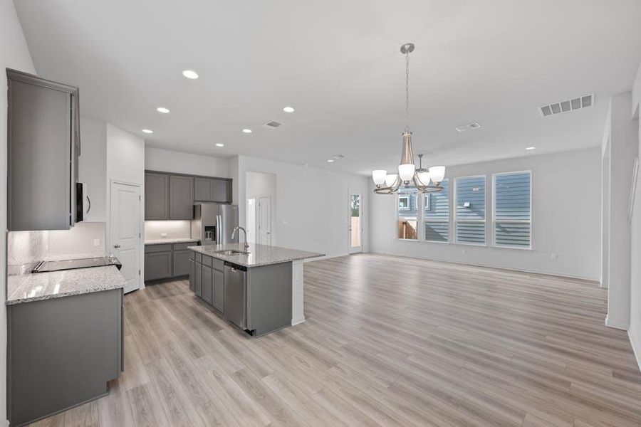 Spacious, unfurnished interior of a new home in Fleetwood, Dripping Springs (Image 11). Spacious, unfurnished interior of a new home in Fleetwood, Dripping Springs (Image 11).