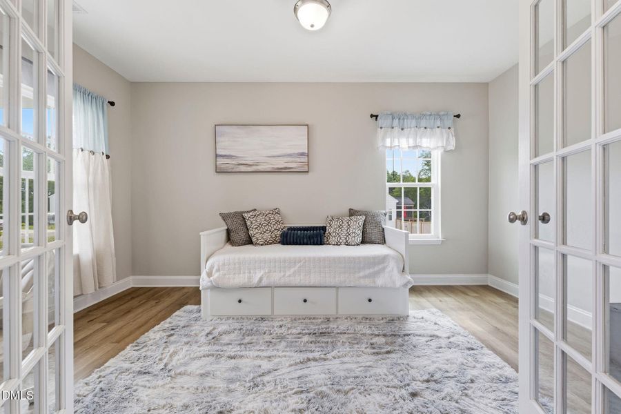9-web-or-mls-_2041700