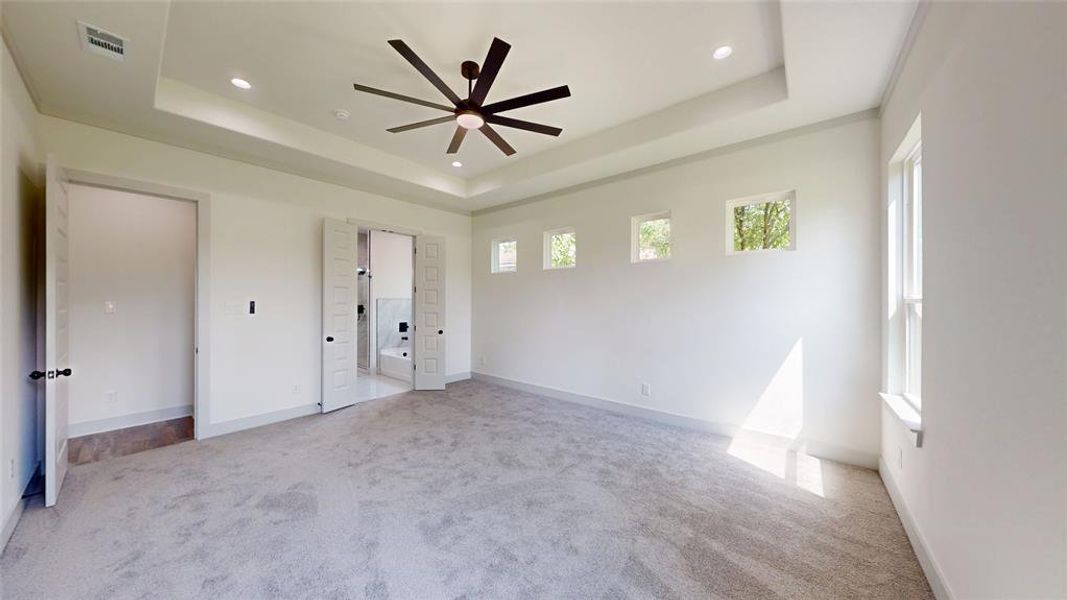 Spacious, unfurnished interior of a new home in , Dallas (Image 15). Spacious, unfurnished interior of a new home in , Dallas (Image 15).