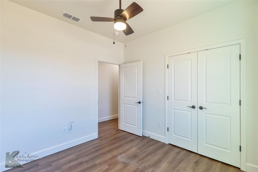 Spacious, unfurnished interior of a new home in , Abilene (Image 17).