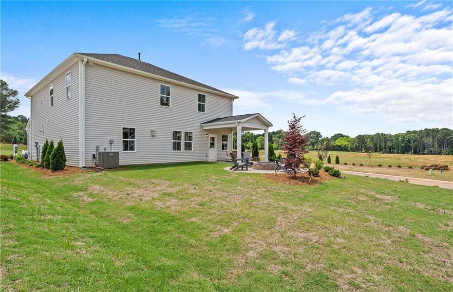Exterior details and patio area of a home in , Villa Rica (Image 22).