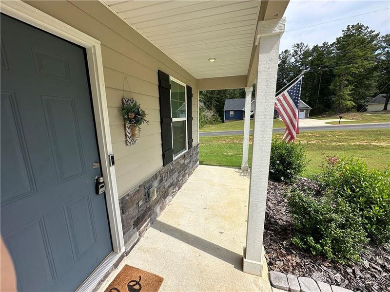 Exterior details and patio area of a home in , Cedartown (Image 3).
