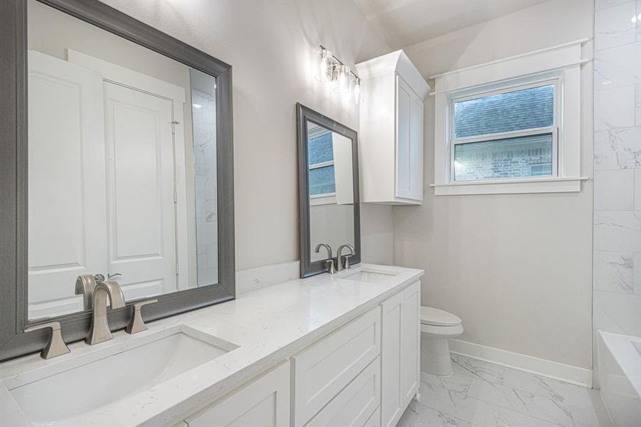 Furnished interior view inside a new home in , Tyler (Image 27).