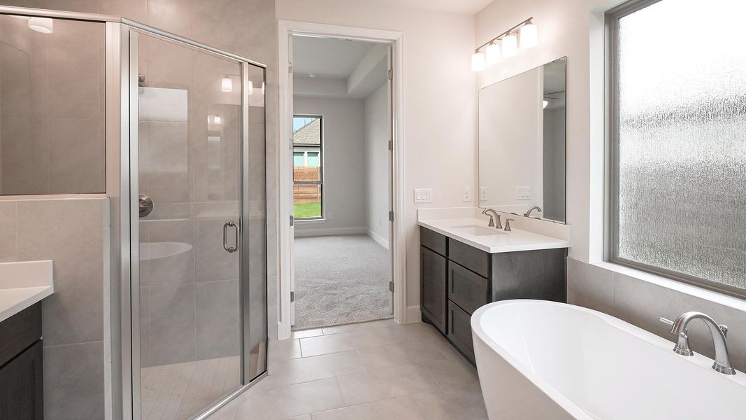 Furnished interior view inside a new home in Juniper Springs, Lockhart (Image 15).