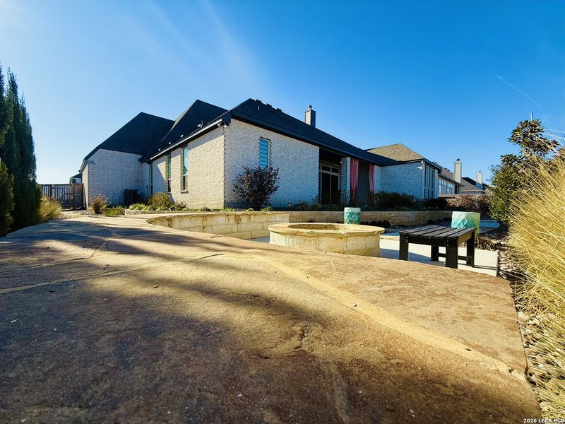 Exterior details and patio area of a home in Mesa Western, Cibolo (Image 31). Exterior details and patio area of a home in Mesa Western, Cibolo (Image 31).