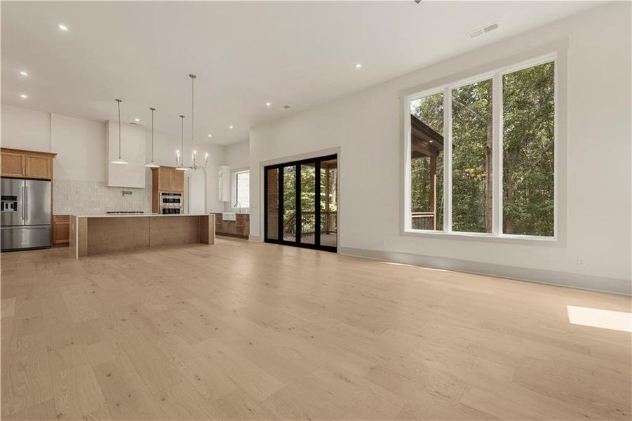 Spacious, unfurnished interior of a new home in , Commerce (Image 46).