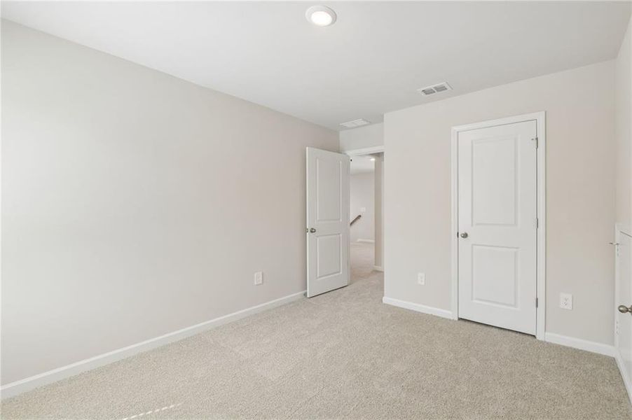 Spacious, unfurnished interior of a new home in Martin Springs - Reserve Series, Lawrenceville (Image 44).