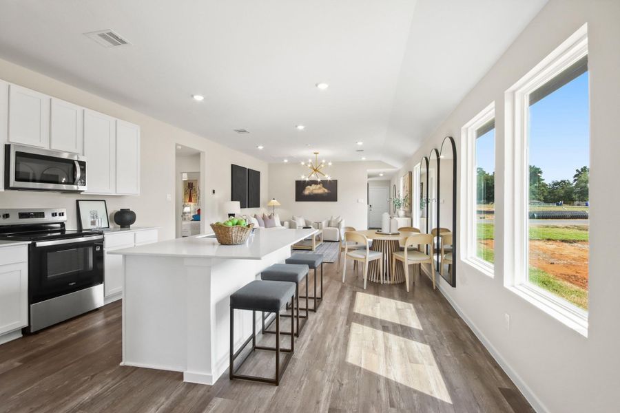 Furnished interior view inside a new home in Lake Conroe Cove, Willis (Image 4).