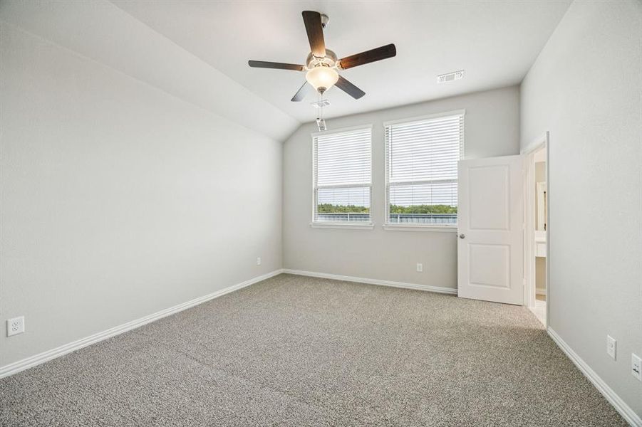 Spacious, unfurnished interior of a new home in Bel Air Village, Sherman (Image 12). Spacious, unfurnished interior of a new home in Bel Air Village, Sherman (Image 12).