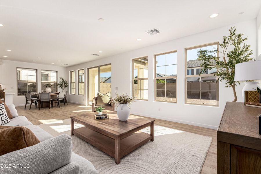 690dfc_09-Rochelle - Copy (2)