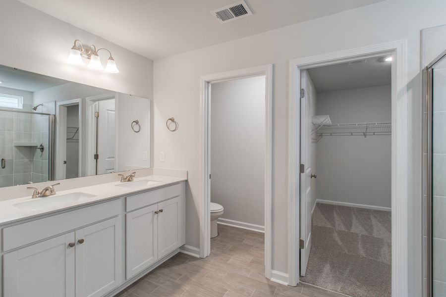 Furnished interior view inside a new home in Bluefield, Lexington (Image 11).