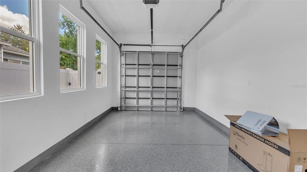 Spacious, unfurnished interior of a new home in , St. Petersburg (Image 20). Spacious, unfurnished interior of a new home in , St. Petersburg (Image 20).