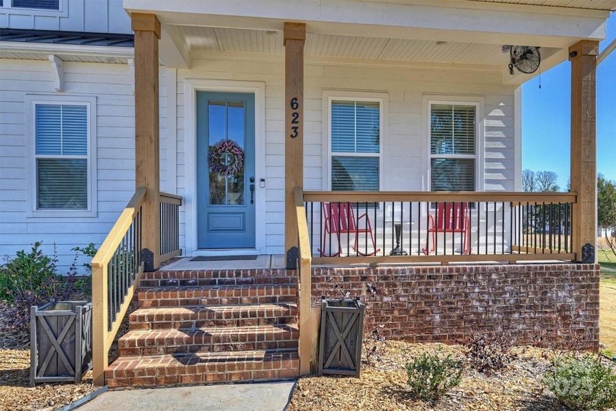 Cozy Front Porch