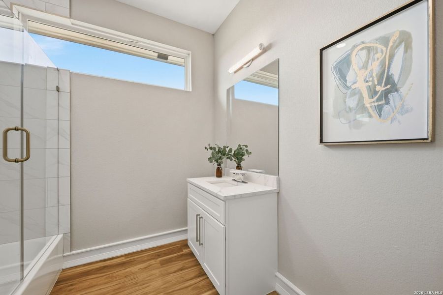 Furnished interior view inside a new home in , Atascosa (Image 31).