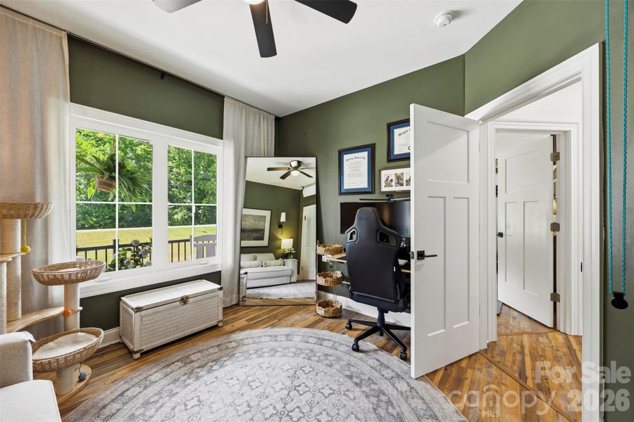 Furnished interior view inside a new home in , Kings Mountain (Image 12).