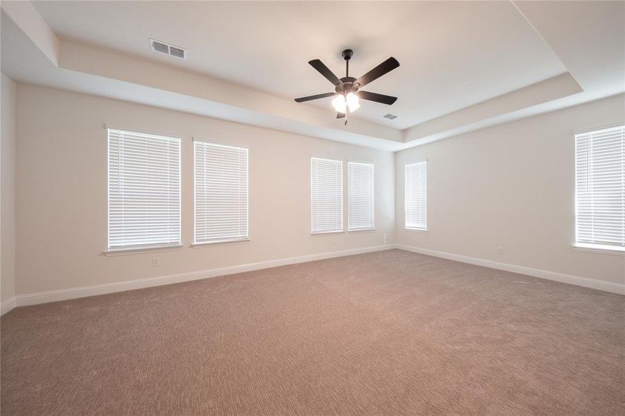 Spacious, unfurnished interior of a new home in Lovers Landing, Forney (Image 18).