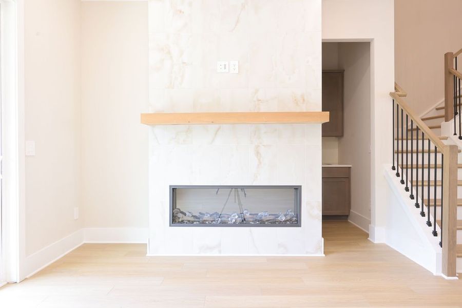 Spacious, unfurnished interior of a new home in Echo Park, Suwanee (Image 17). Spacious, unfurnished interior of a new home in Echo Park, Suwanee (Image 17).