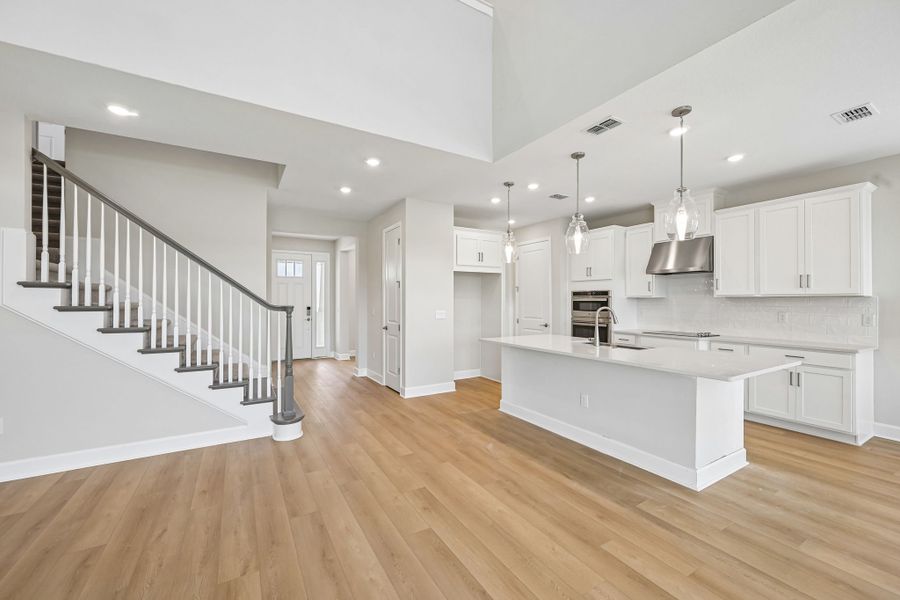 Furnished interior view inside a new home in Tiburon, Nokomis (Image 8).