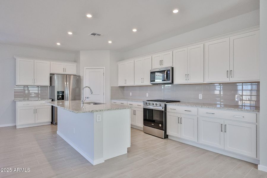 01_New-Homes-for-Sale_Surprise_AZ 01_New-Homes-for-Sale_Surprise_AZ